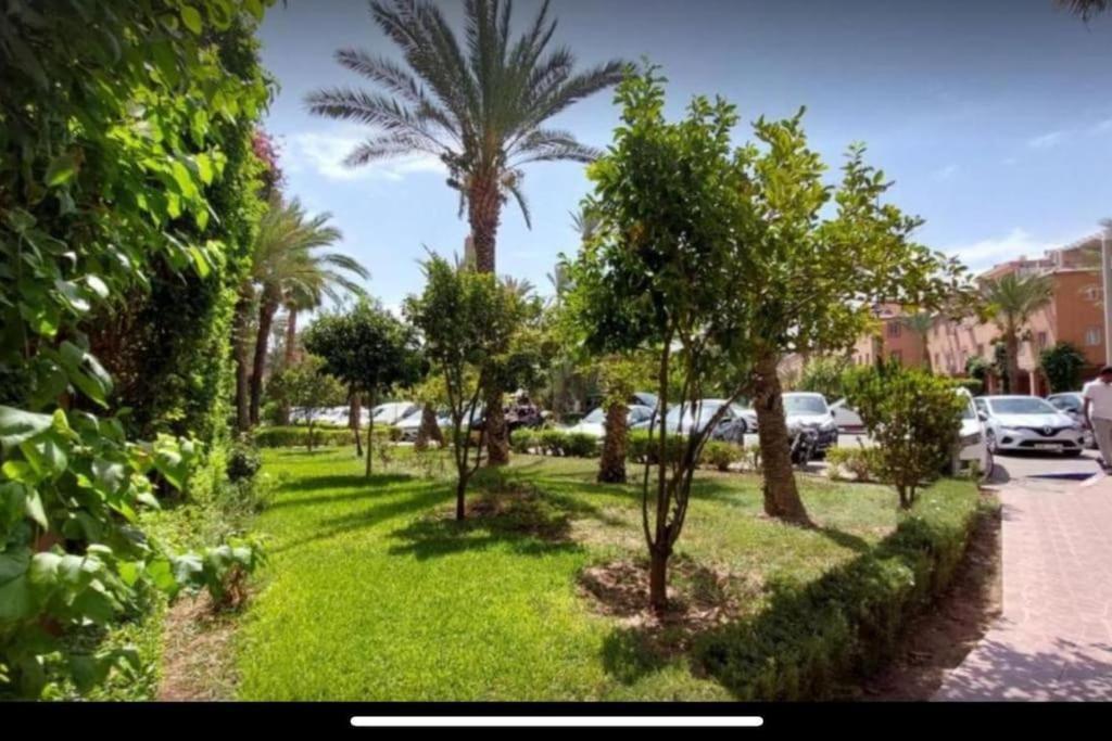Riad Nolya Luxury Marrakech - Totalement Renove - Capacite Jusqu A 10 Lits Spacieux Marrakesh Luaran gambar